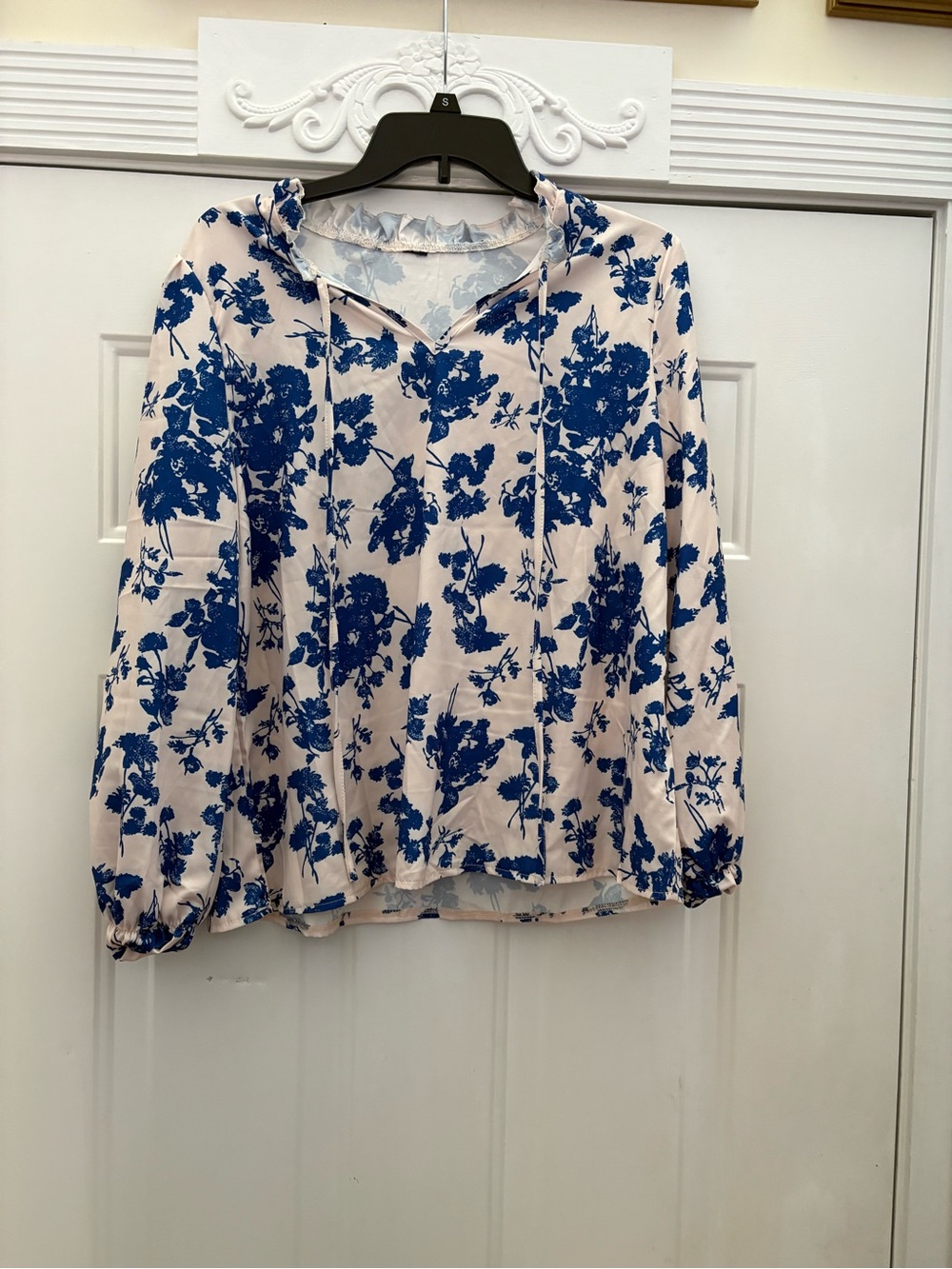 Women’s Floral tie string Blouse - Blue on Cream